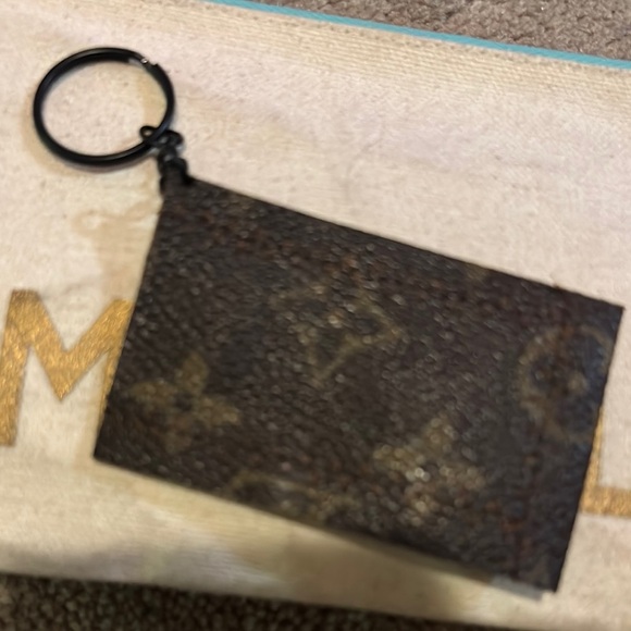 unbranded Jewelry - Brown Monogram Key Pouch